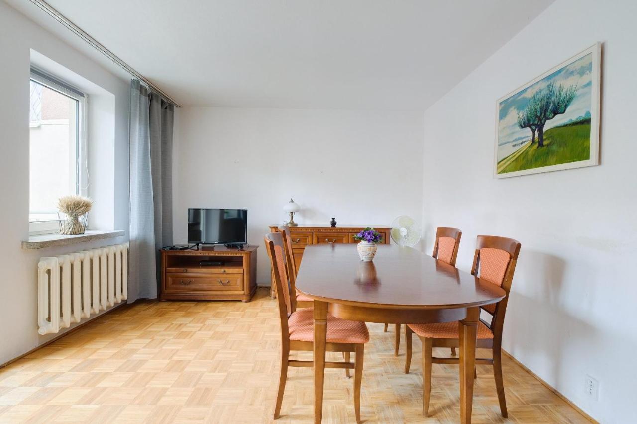 2 bedroom apartment in green location Warschau Buitenkant foto