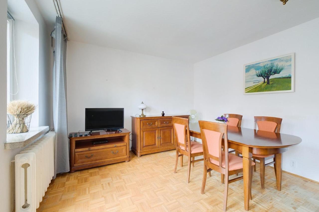 2 bedroom apartment in green location Warschau Buitenkant foto